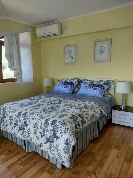 Luxury Seaview 2-Bedroom Apartments Blue Elephant Balchik Exterior foto