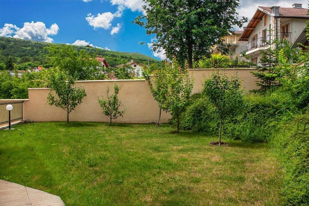 Luxury Seaview 2-Bedroom Apartments Blue Elephant Balchik Exterior foto